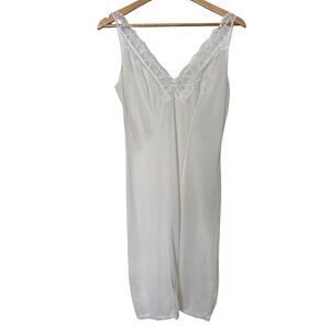 Vintage Unbranded Nylon Lace Trim Slip Dress